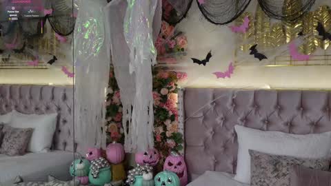 Candy Beck online show from November 2025 03:09:01 AM