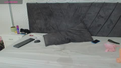 candy_bony online show from February 2025 01:19:01 AM