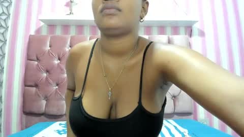 candy_ebony18_ online show from October 2025 01:18:01 PM