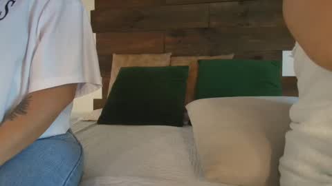 Snapshot of candy_feett chatting on October 2025 08:32:02 PM Jolie online show from October 2025 08:32:02 PM