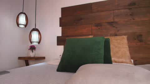 Snapshot of candy_feett chatting on October 2025 09:28:02 PM Jolie online show from October 2025 09:28:02 PM