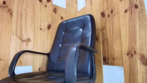 Snapshot of candy_feett chatting on January 2026 08:34:02 PM Jolie online show from January 2026 08:34:02 PM