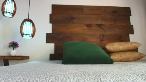 Snapshot of candy_feett chatting on January 2026 08:29:01 PM Jolie online show from January 2026 08:29:01 PM