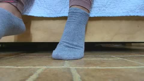 Snapshot of candy_feett chatting on March 2026 06:25:01 PM Jolie online show from March 2026 06:25:01 PM