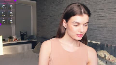 Flora online show from February 2025 02:20:01 AM