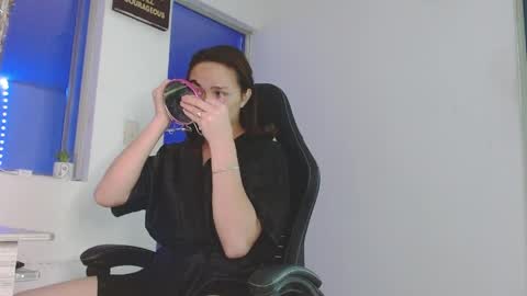 Snapshot of candy_giuliana21 chatting on April 2026 12:03:02 AM candy_giuliana21 online show from April 2026 12:03:02 AM