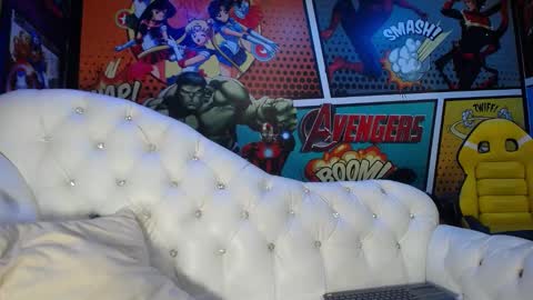 candy online show from October 2025 03:02:02 AM