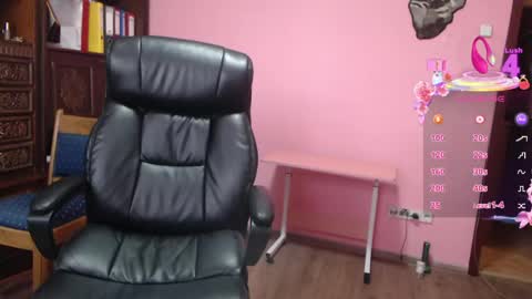 Snapshot of candy_hellenx chatting on May 2026 05:46:02 AM candy_hellenx online show from May 2026 05:46:02 AM