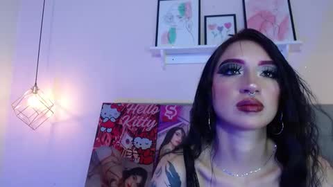 Leila  online show from January 2025 08:32:02 PM