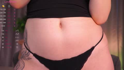 Leya online show from December 2025 05:01:01 AM