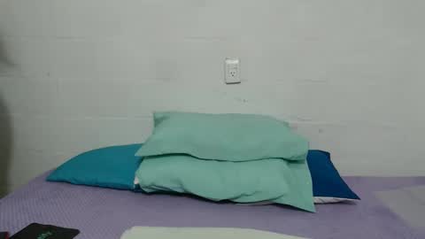 candy online show from October 2025 12:41:01 AM