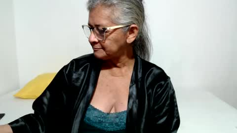 Snapshot of candy_mature_ chatting on July 2026 01:30:01 AM candy online show from July 2026 01:30:01 AM