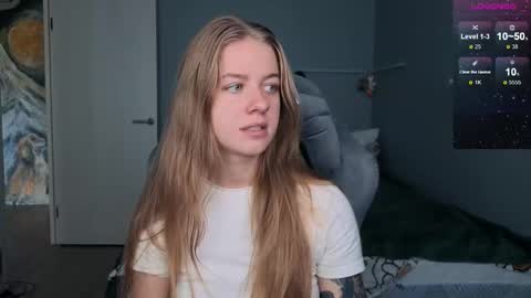 Megan online show from September 2025 08:03:02 AM