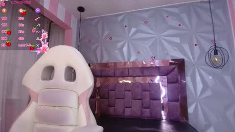 Ania online show from September 2025 11:11:01 AM