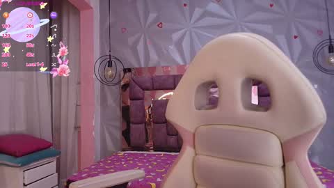 Ania online show from October 2025 11:07:02 AM