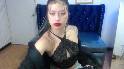 Snapshot of candy_rose_v chatting on February 2026 01:14:01 PM Hi Stream 800am to 200pm online show from February 2026 01:14:01 PM