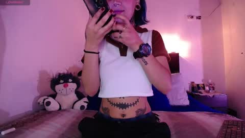 Snapshot of candy_scarce16 chatting on November 2025 02:44:01 AM Sharon online show from November 2025 02:44:01 AM