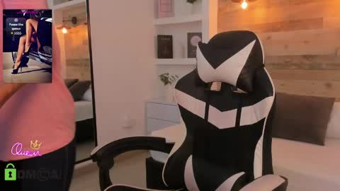 CANDY online show from April 2026 07:51:01 PM