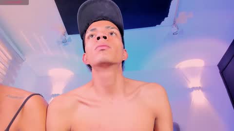  and MarilynHot online show from November 2025 10:30:02 PM