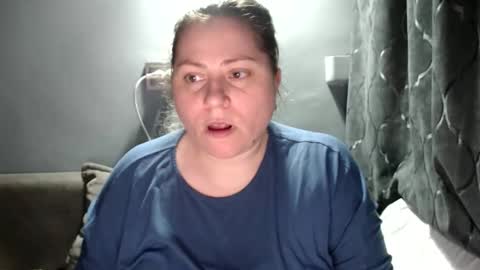 Laura online show from October 2025 02:54:01 PM