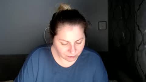 Laura online show from October 2025 09:55:01 AM