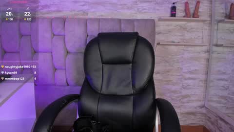 Candy online show from January 2025 12:17:02 AM