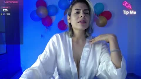 Candy Dowson online show from December 2024 10:22:01 PM