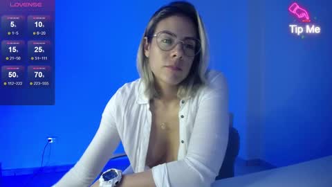 Candy Dowson online show from February 2025 11:12:02 AM