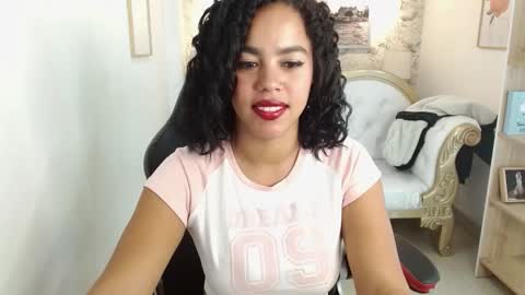 candy online show from November 2025 03:17:01 AM