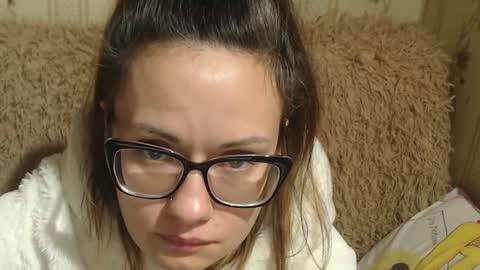 say meow and send tips  online show from January 2025 11:49:01 AM