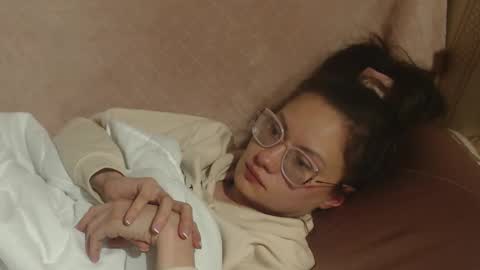 say meow and send tip  online show from March 2026 07:50:01 PM