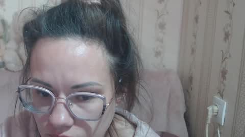 say meow and send tip  online show from April 2026 09:33:02 AM