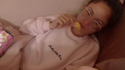 say meow and send tip  online show from June 2026 06:13:02 PM