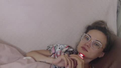 Snapshot of candylady136 chatting on July 2026 07:06:02 AM say meow and send tip online show from July 2026 07:06:02 AM