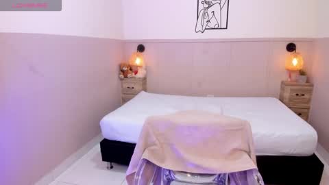 CandyLux4 online show from November 2025 07:46:02 PM