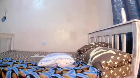 Candice online show from December 2024 04:02:02 AM