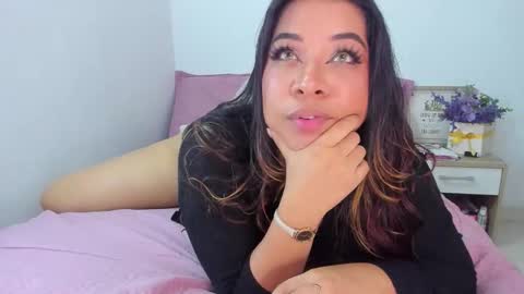 candyr0se_ online show from February 2026 06:40:02 AM