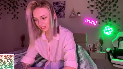 Snapshot of candyrass chatting on May 2026 08:10:01 AM Candy online show from May 2026 08:10:01 AM