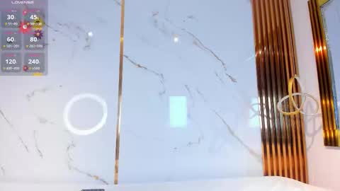 Candy online show from December 2025 10:14:01 PM