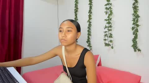 Snapshot of candysexi_10 chatting on November 2025 11:15:01 PM candysexi_10 online show from November 2025 11:15:01 PM