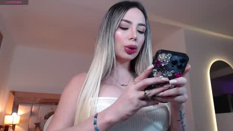 Shenoa Jimenez online show from January 2025 03:39:02 AM