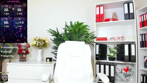 Candy  My pleasure its in  your hands online show from December 2024 11:18:01 AM