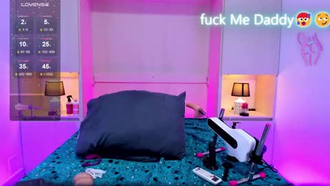  Dulce Maria  online show from February 2025 11:04:02 PM