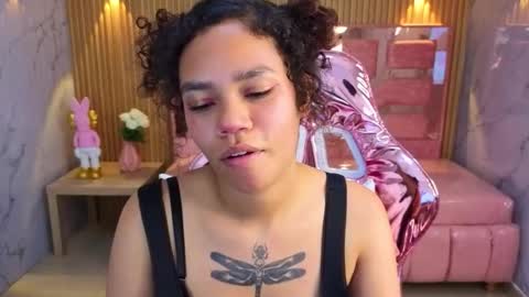 canela_s1 online show from October 2025 08:47:01 PM