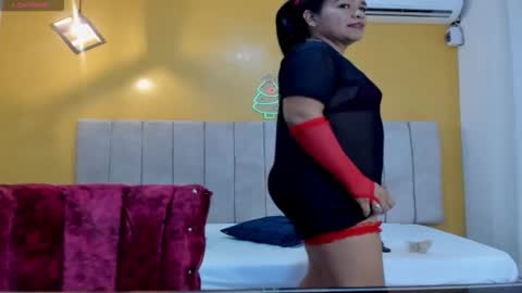 Snapshot of canelitasexy_ chatting on November 2025 02:49:02 PM canelitasexy online show from November 2025 02:49:02 PM