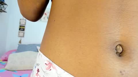 Canhela online show from October 2025 02:09:01 AM