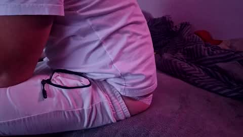 capoo24 online show from February 2025 07:42:01 PM