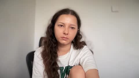 Emma online show from September 2025 07:08:01 AM