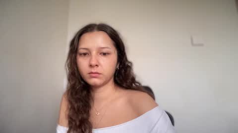 Emma online show from September 2025 06:51:01 AM