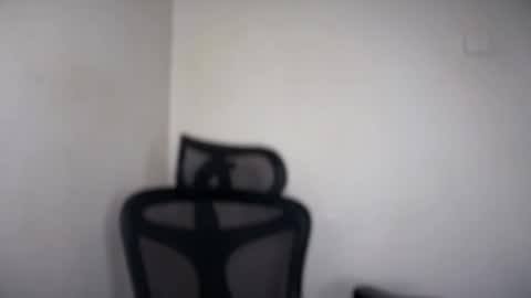 Emma online show from March 2026 07:01:01 AM